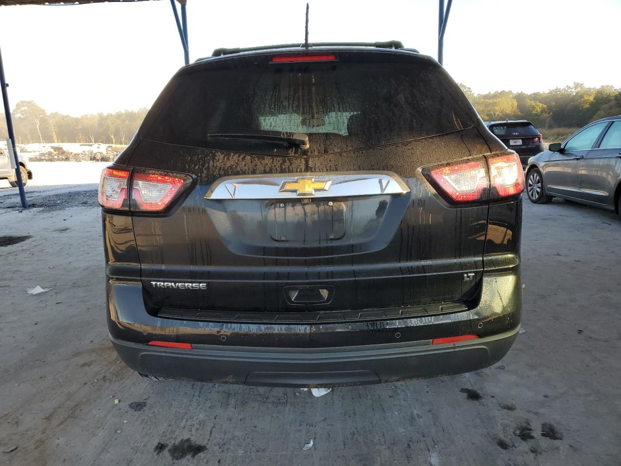 CHEVROLET TRAVERSE LT