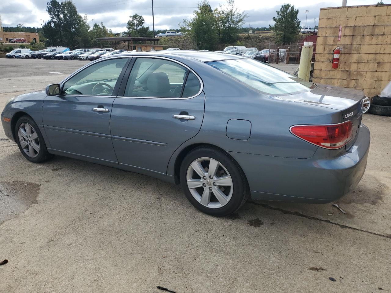 Lot #3289574206 2005 LEXUS ES 330