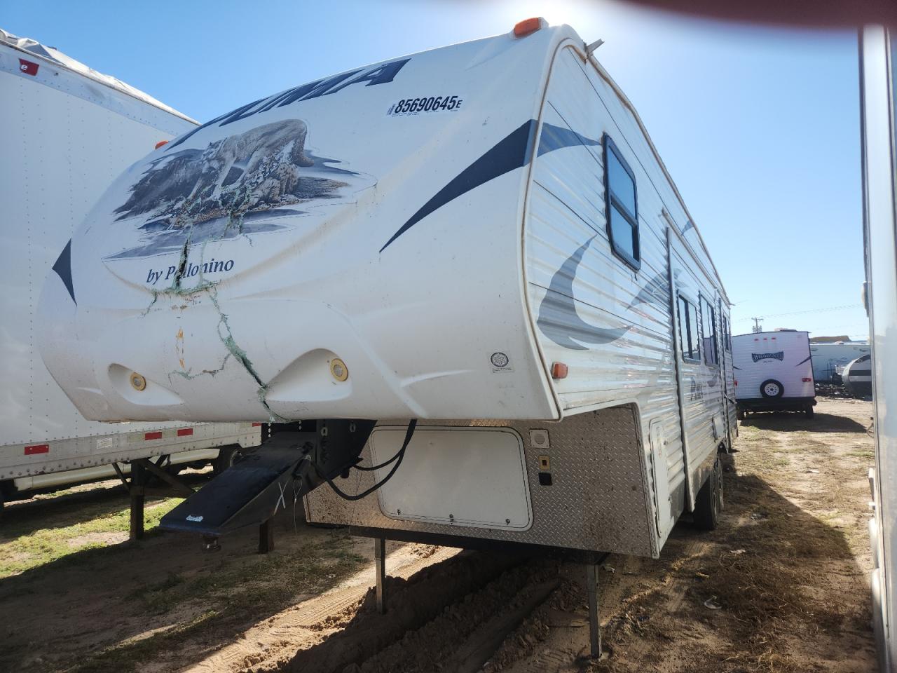 Lot #3279538269 2011 PALOMINO PUMA