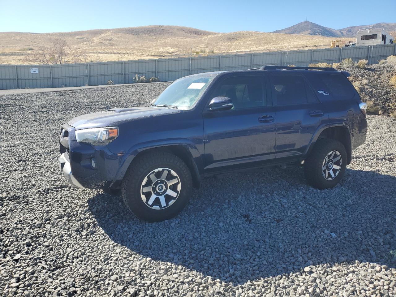 TOYOTA 4RUNNER SR5/SR5 PREMIUM