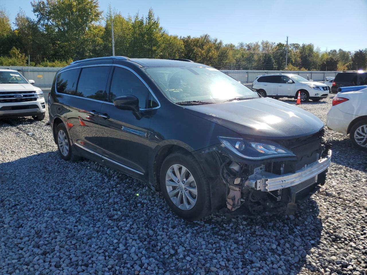 CHRYSLER PACIFICA TOURING L