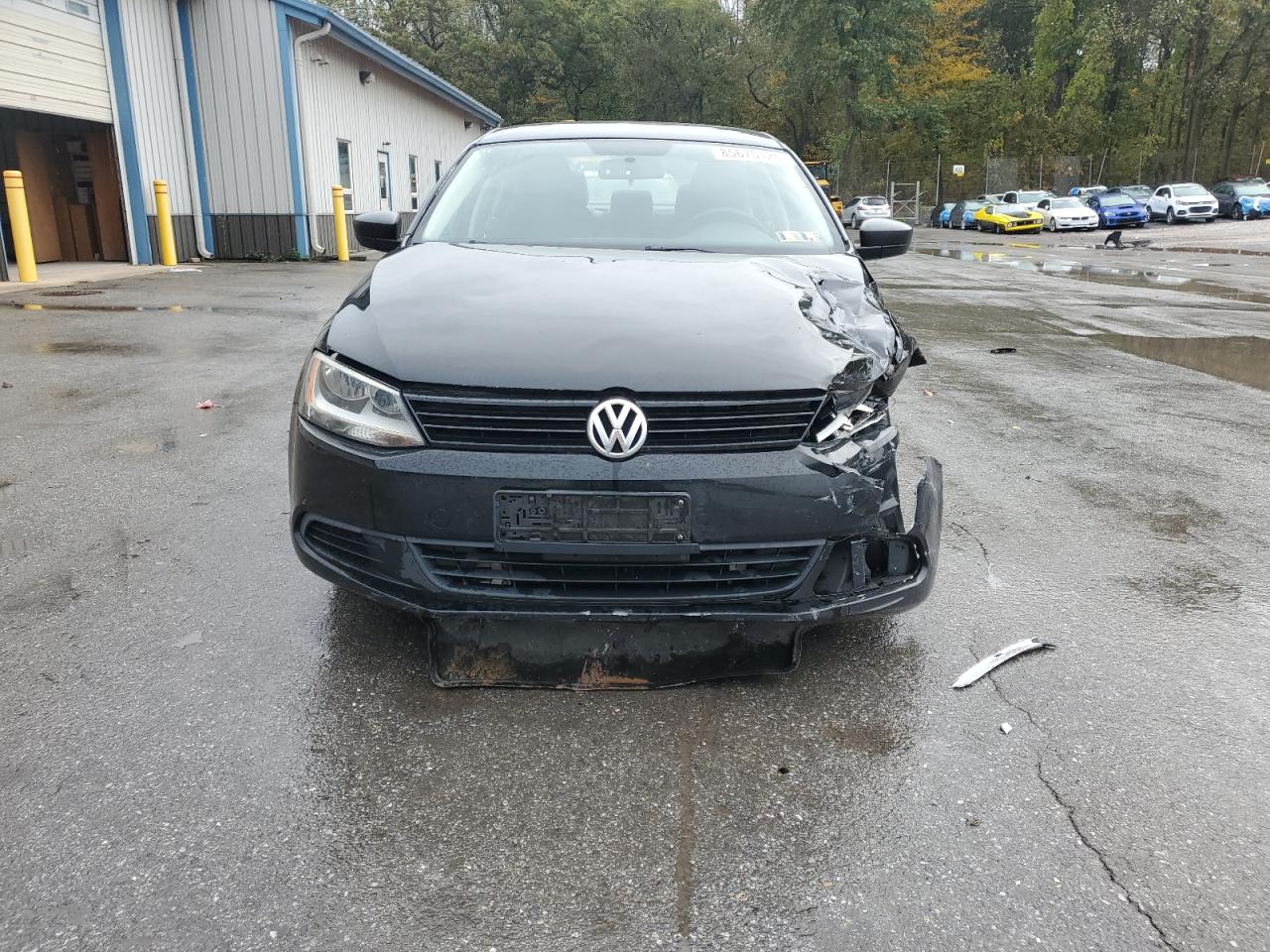 VOLKSWAGEN JETTA BASE