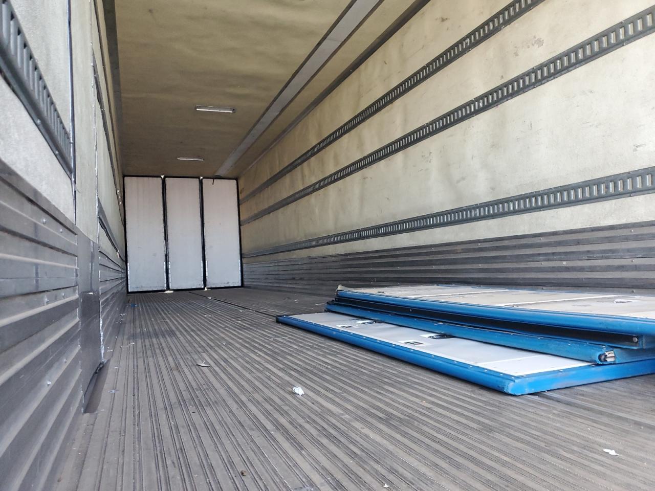 Lot #3275610811 2013 UTILITY VS2RA