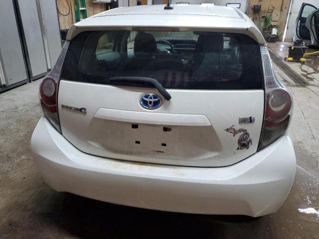 2014 TOYOTA PRIUS C - JTDKDTB31E1060117