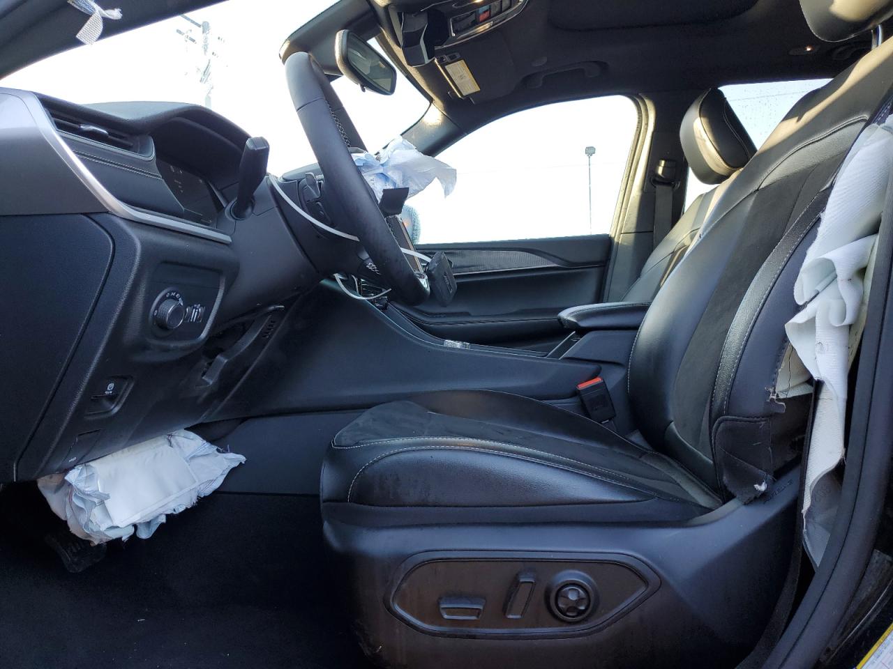 JEEP GRAND CHEROKEE LAREDO