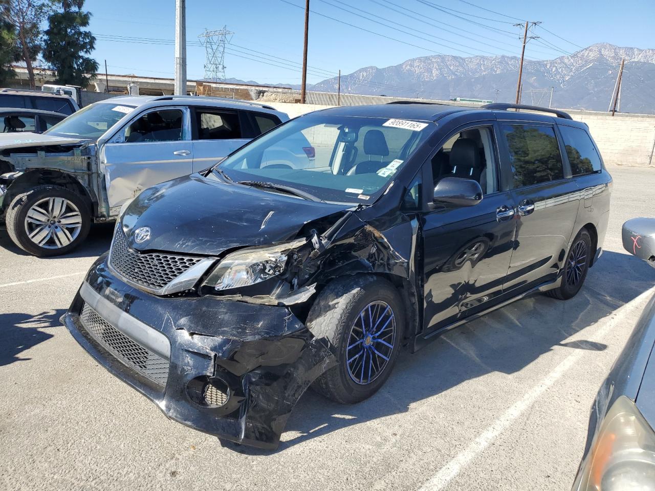 Lot #3284000799 2013 TOYOTA SIENNA SPO
