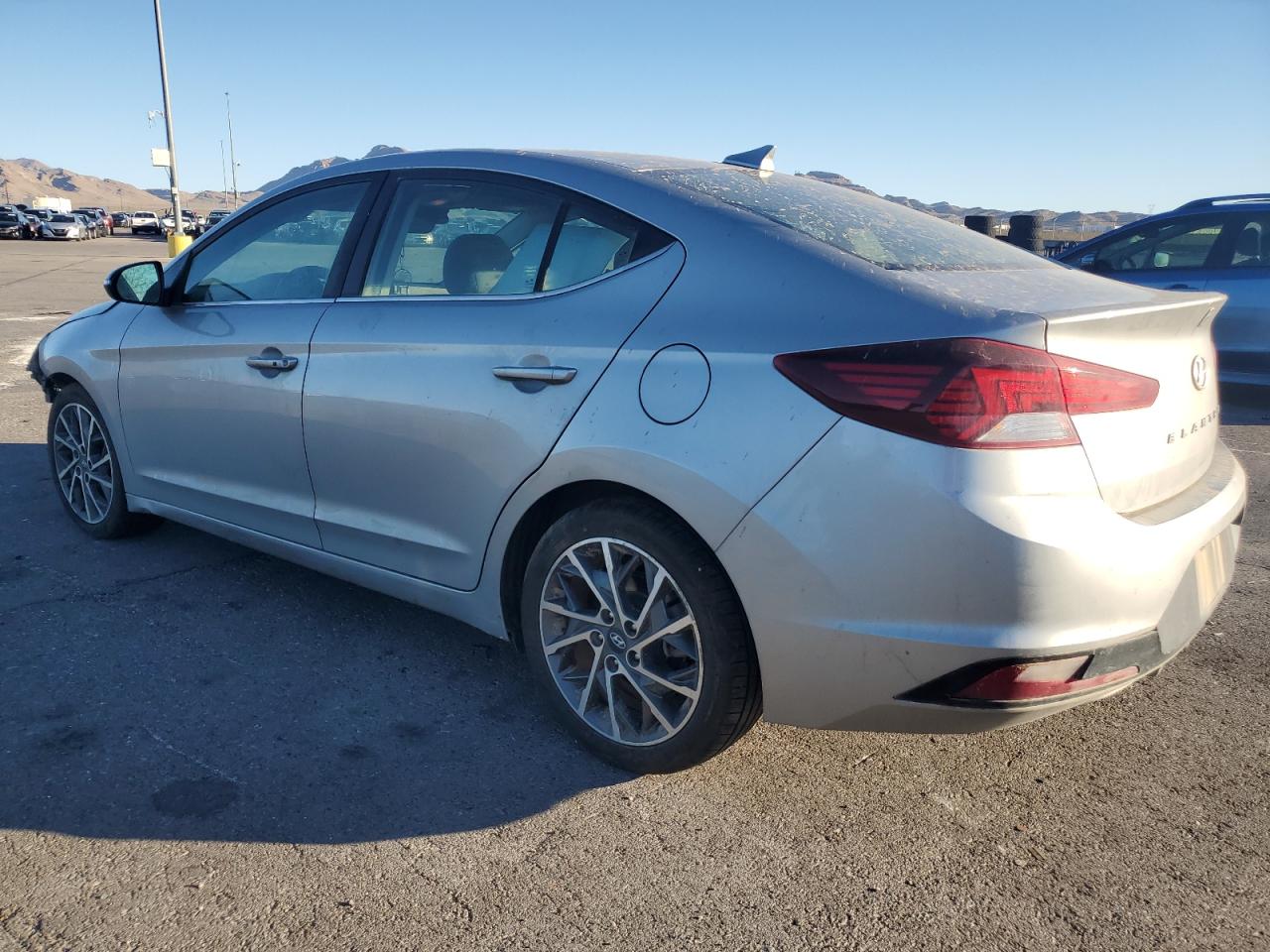 HYUNDAI ELANTRA SEL