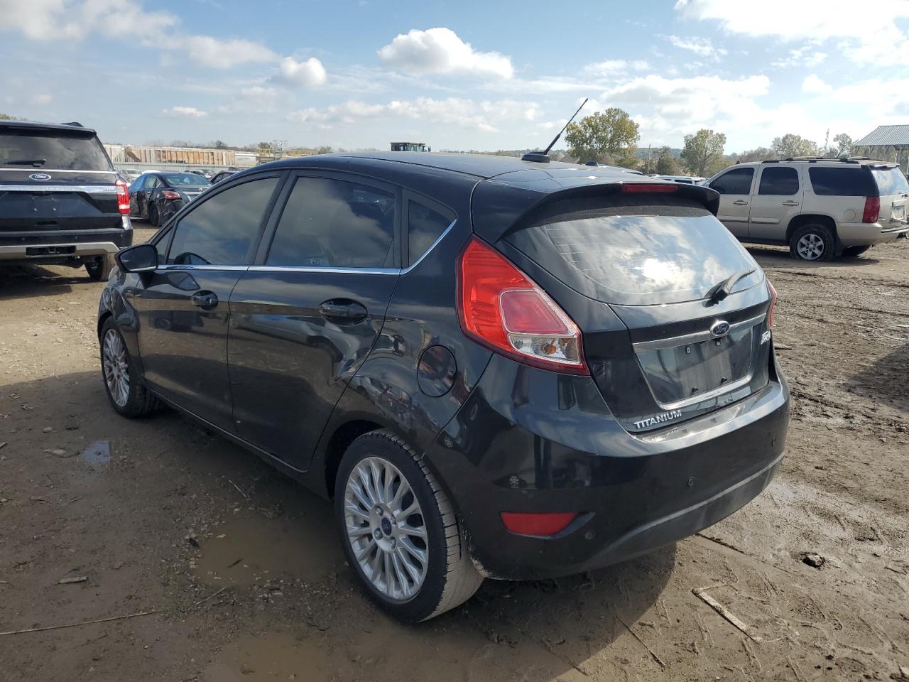 FORD FIESTA TITANIUM