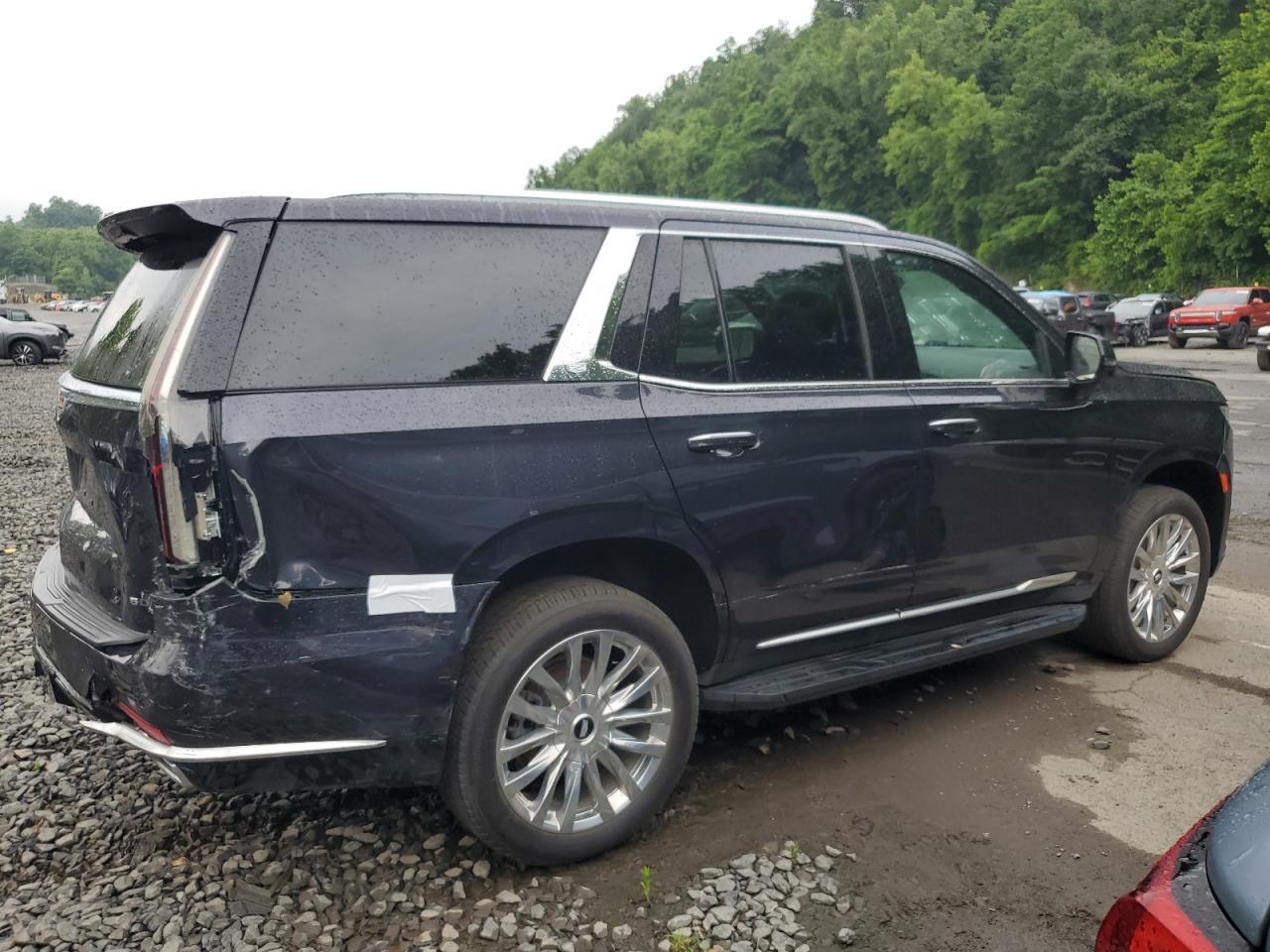 CADILLAC ESCALADE PREMIUM LUXURY