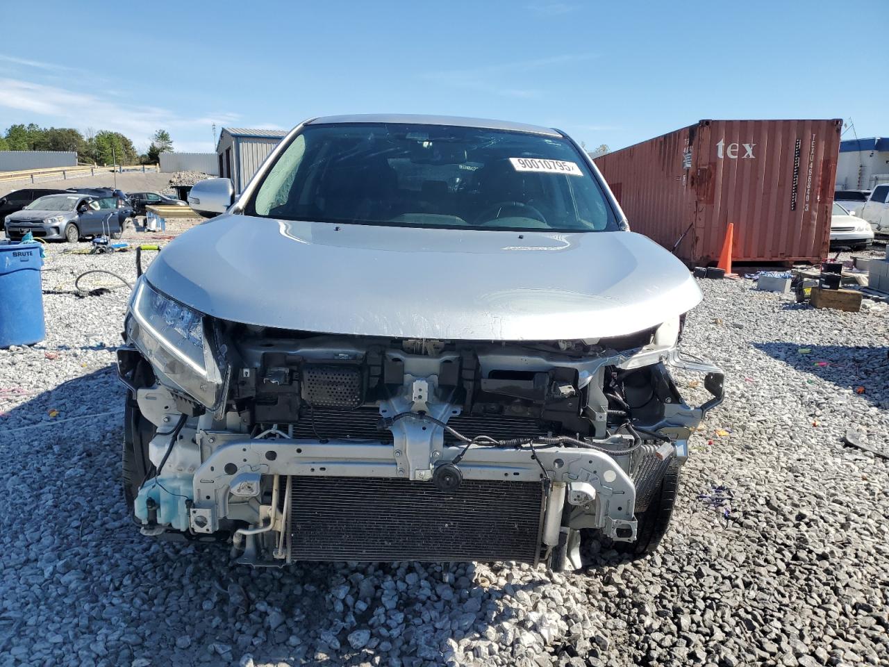 MITSUBISHI OUTLANDER SE