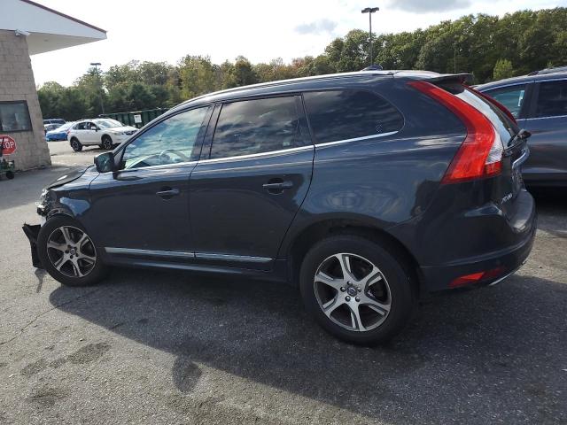 2015 VOLVO XC60 T6 PR - YV4902RK8F2750232