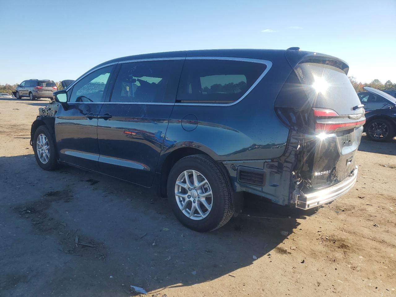 CHRYSLER PACIFICA SELECT