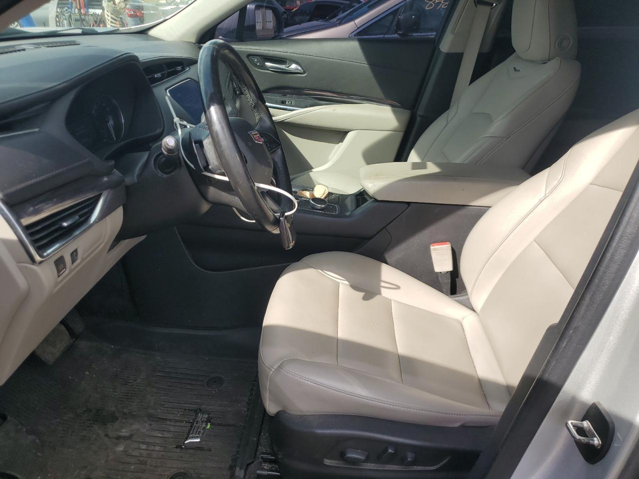 CADILLAC XT4 LUXURY