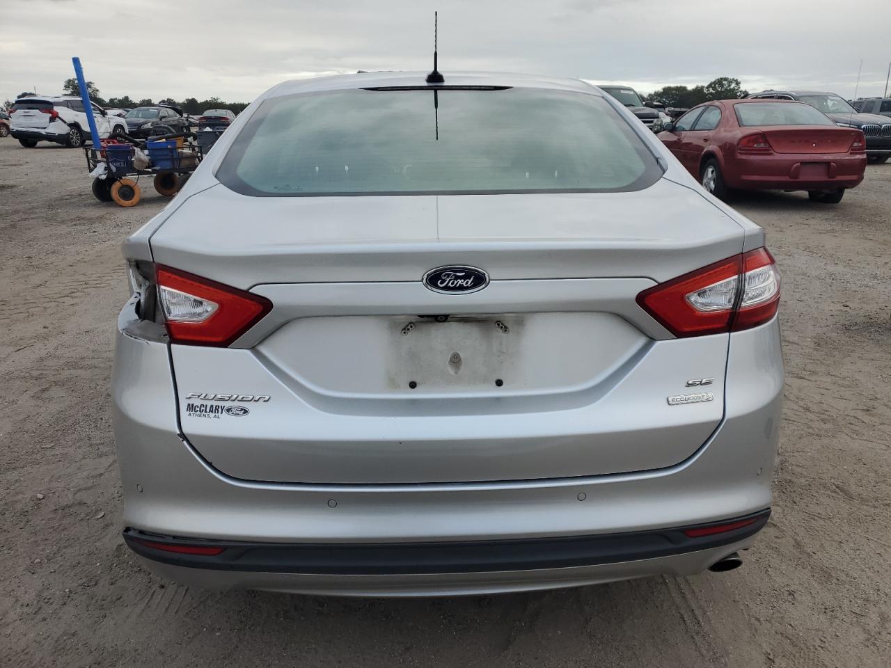 FORD FUSION SE