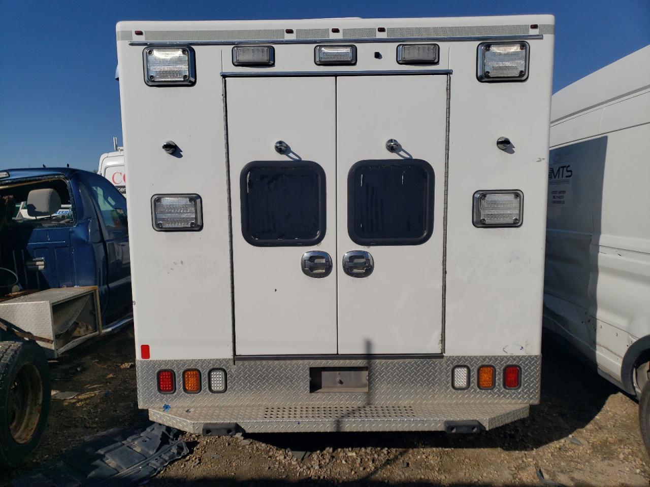 FORD F-450 SUPER DUTY