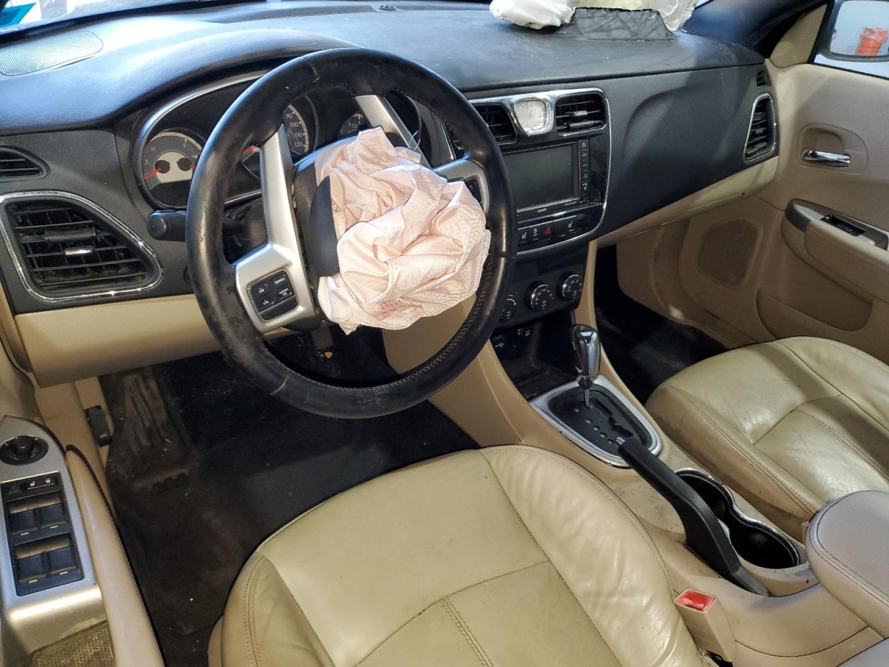 CHRYSLER 200 LIMITED