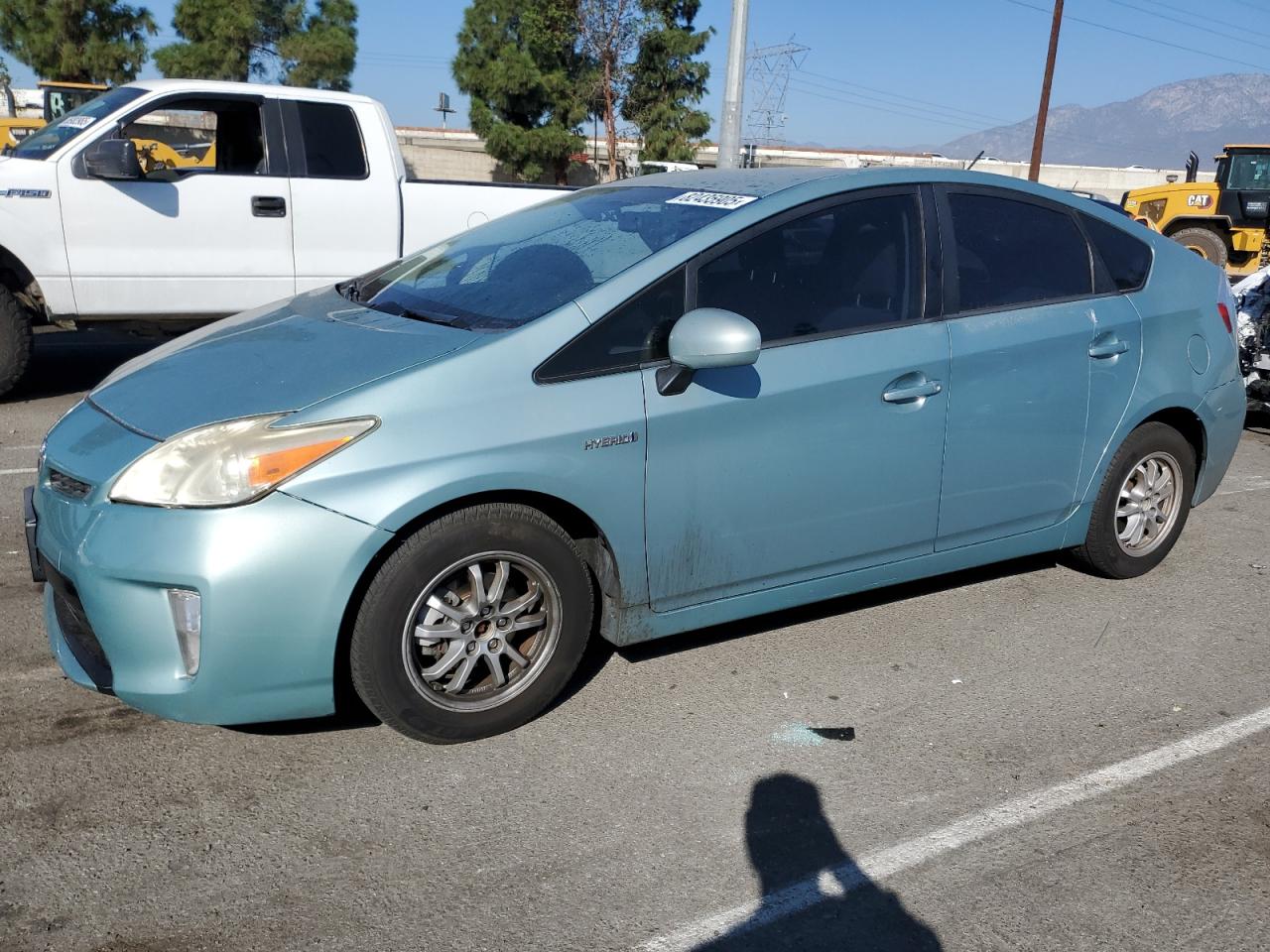 TOYOTA PRIUS