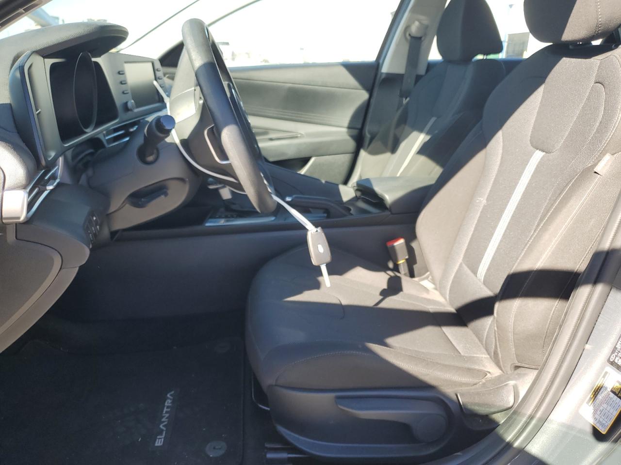 Lot #3308533509 2023 HYUNDAI ELANTRA SE