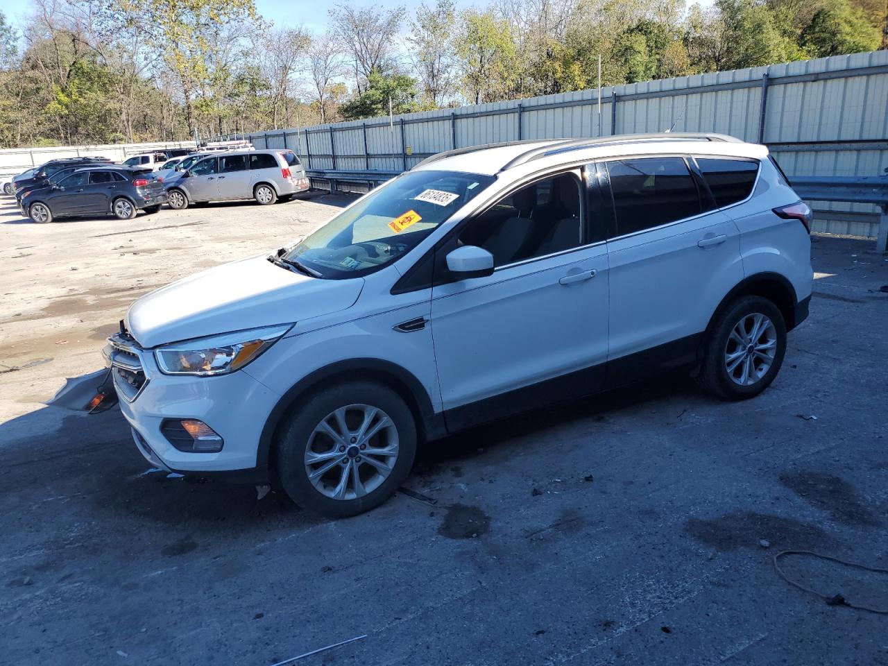 FORD ESCAPE SE