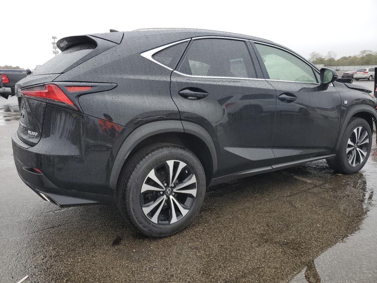LEXUS NX 300 BASE