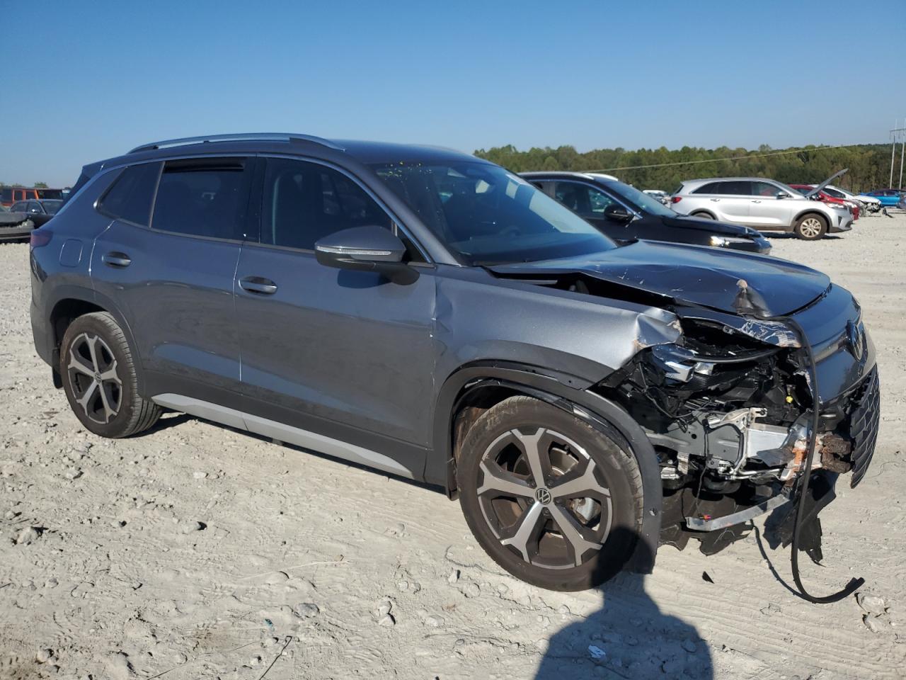 VOLKSWAGEN TIGUAN SE