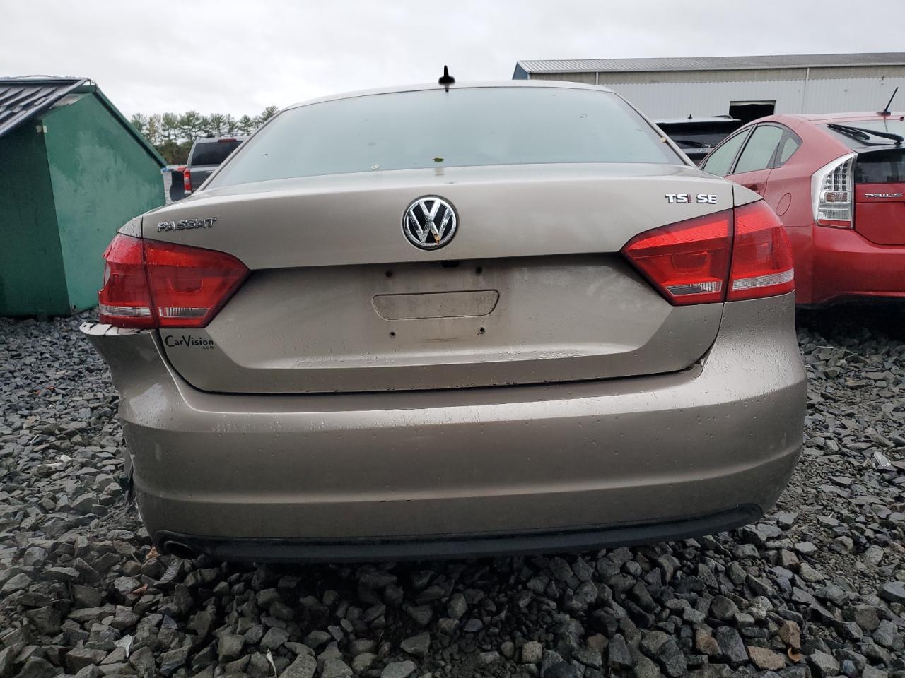 VOLKSWAGEN PASSAT SE