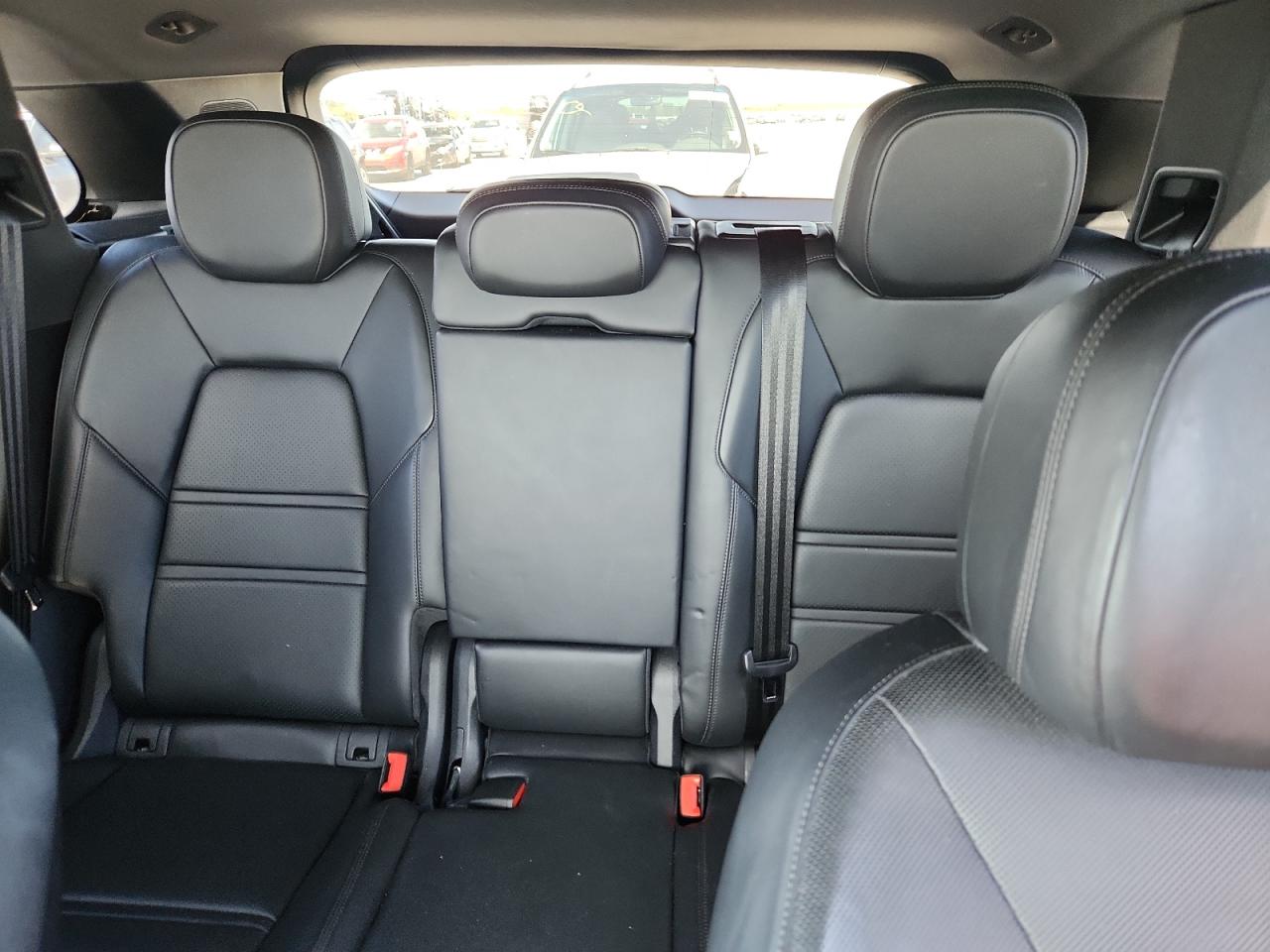 Lot #3316093283 2019 PORSCHE CAYENNE