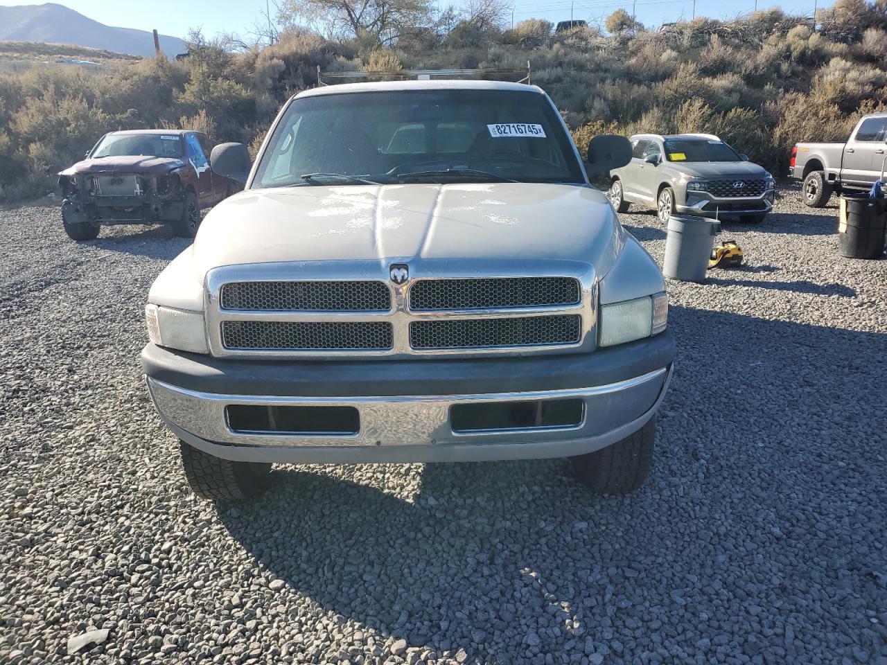Lot #3271045115 2001 DODGE RAM 2500
