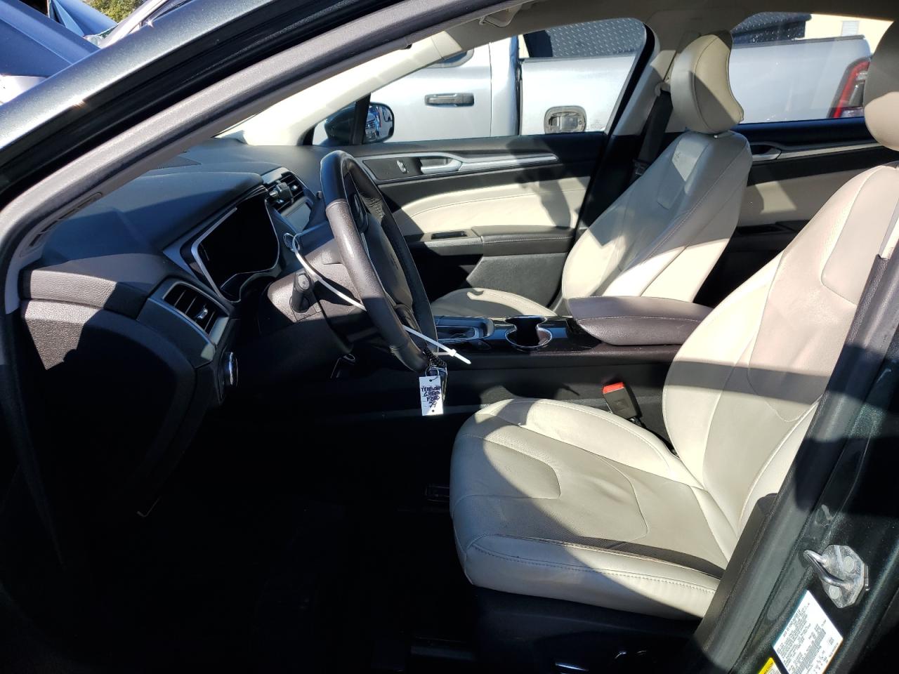 FORD FUSION TITANIUM