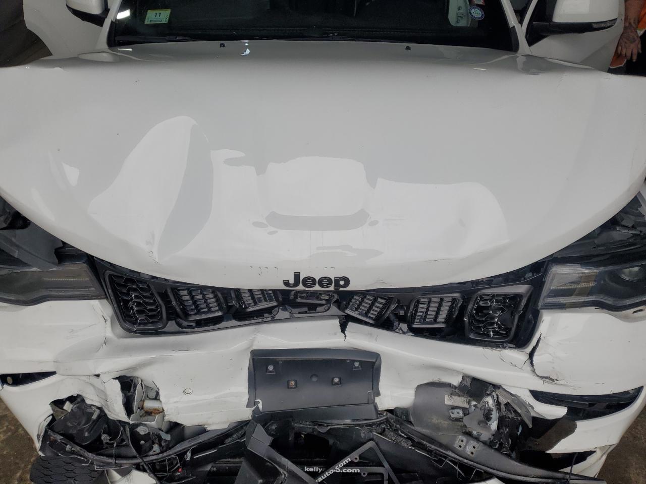 JEEP GRAND CHEROKEE OVERLAND