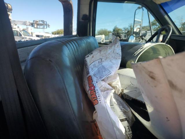 2002 CHEVROLET C6500 #3302823907