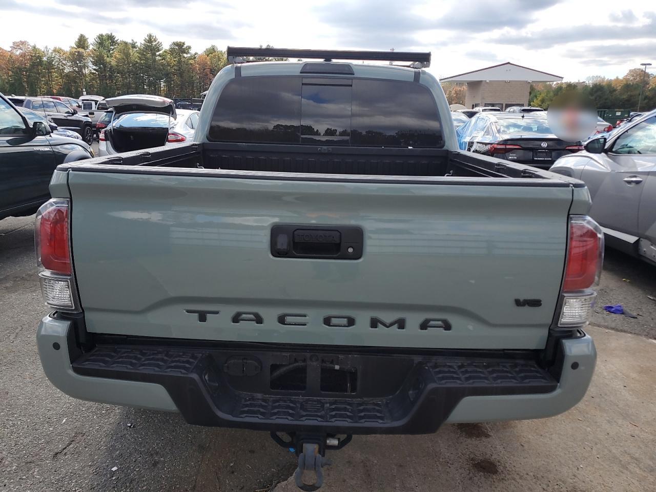 TOYOTA TACOMA DOUBLE CAB