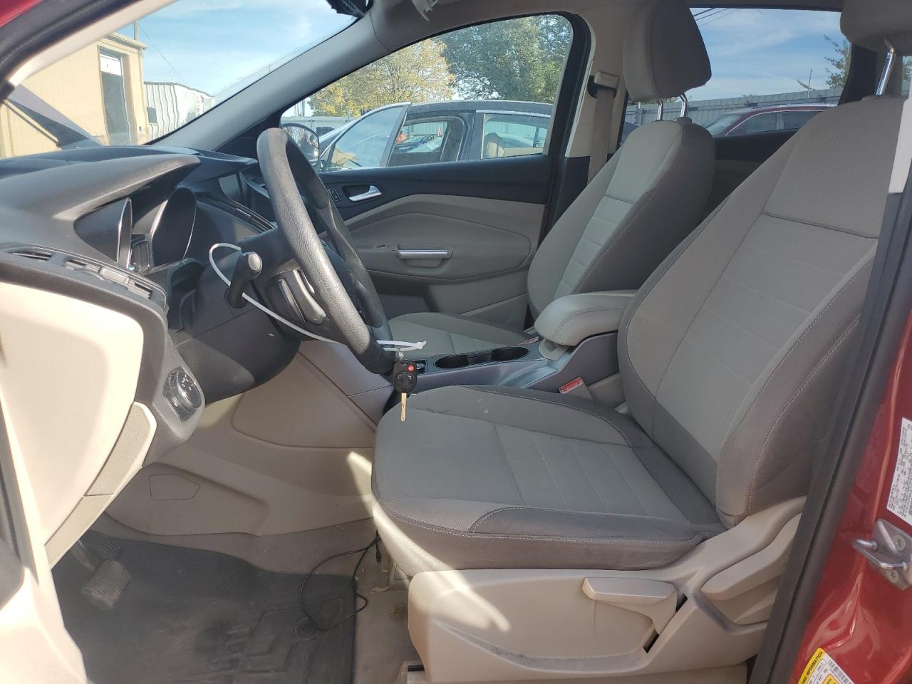 FORD ESCAPE SE