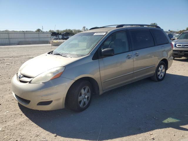 TOYOTA SIENNA CE