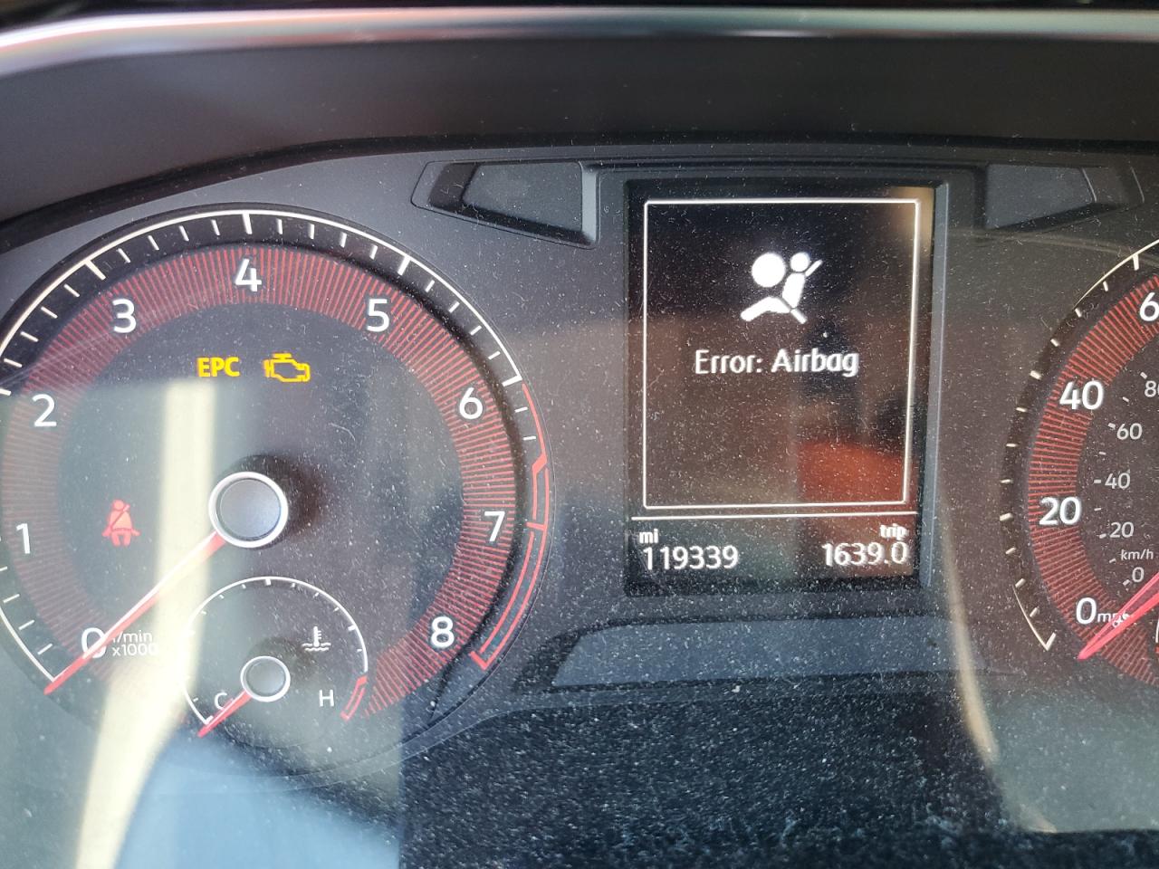 Lot #3309610581 2019 VOLKSWAGEN JETTA S