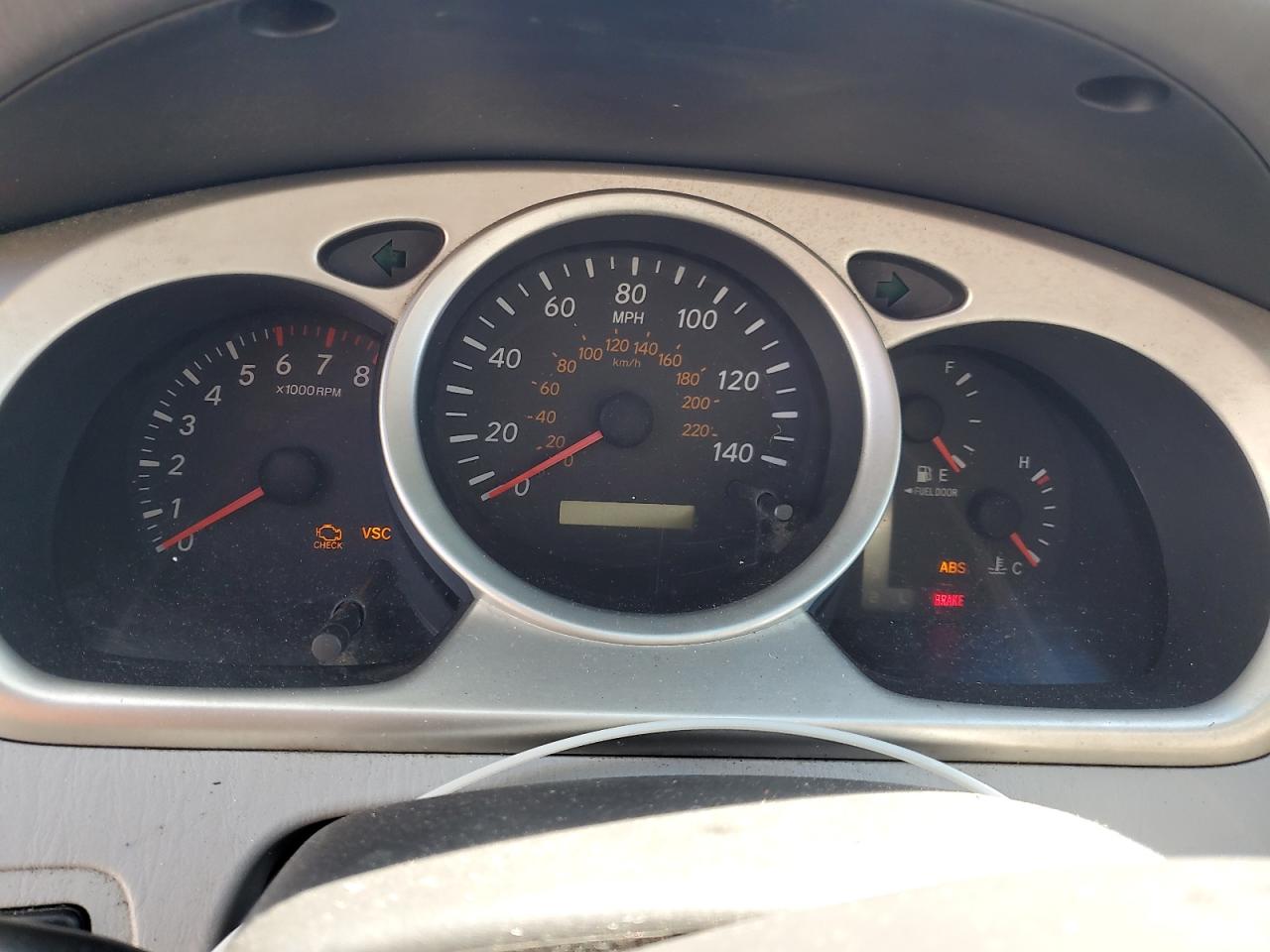 Lot #3276473695 2004 TOYOTA HIGHLANDER