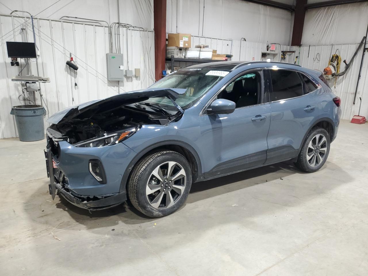 FORD ESCAPE PLATINUM