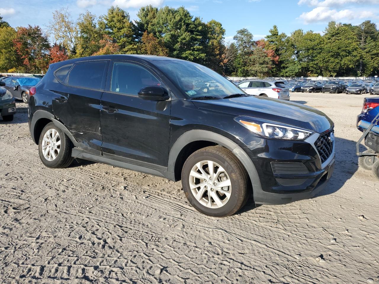 HYUNDAI TUCSON SE