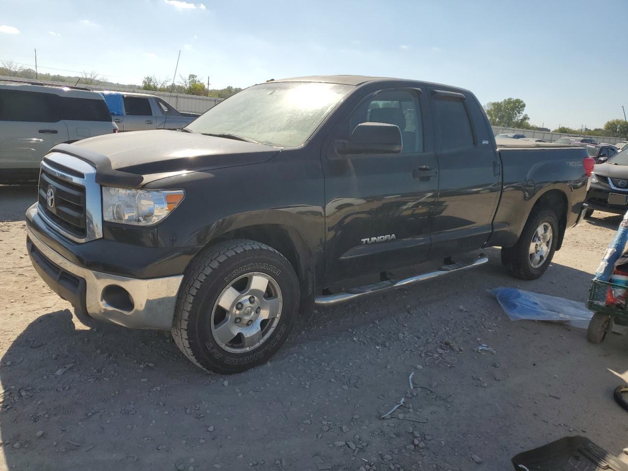 Lot #3289196360 2011 TOYOTA TUNDRA DOUBLE CAB SR5