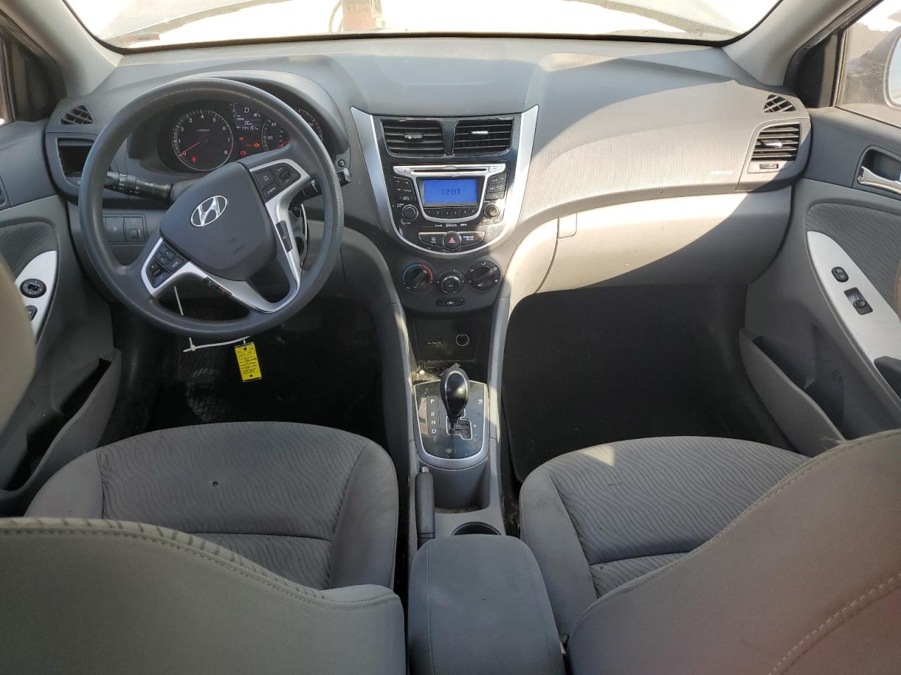 HYUNDAI ACCENT GLS
