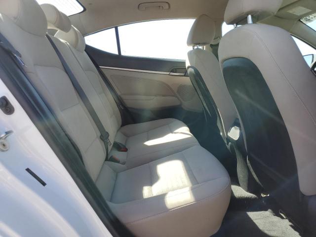 2018 HYUNDAI ELANTRA SE 5NPD84LF7JH392108