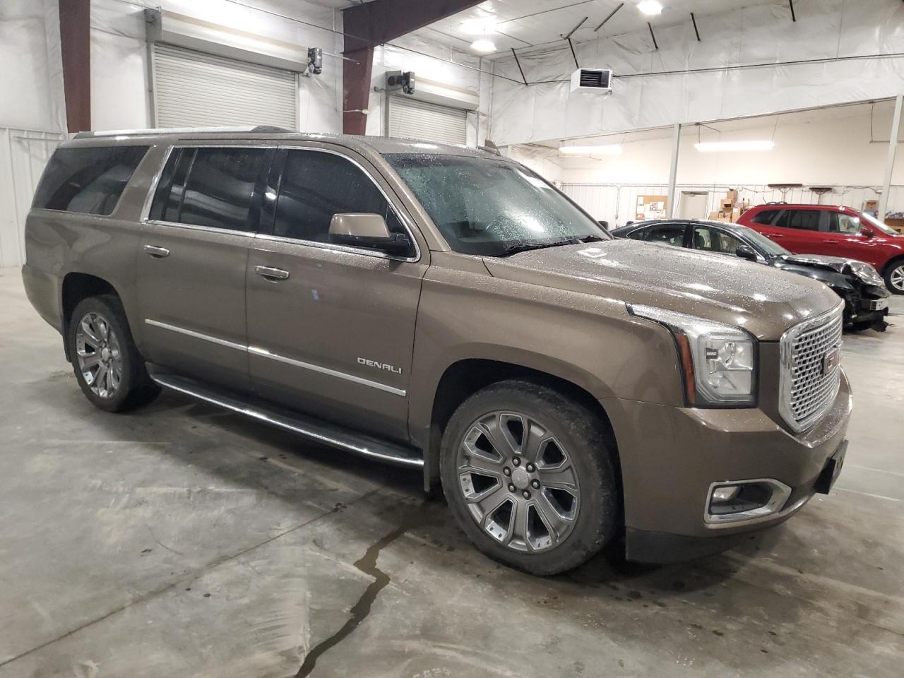 GMC YUKON DENALI