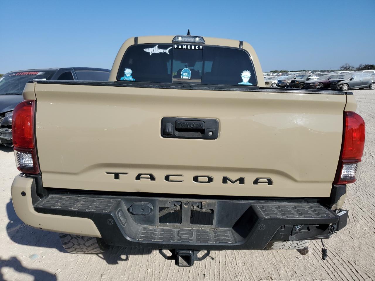 TOYOTA TACOMA DOUBLE CAB