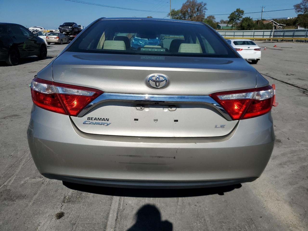 TOYOTA CAMRY LE