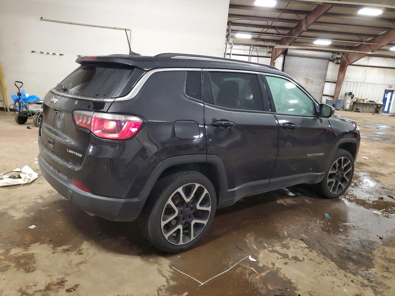 Lot #3303663940 2018 JEEP COMPASS LI