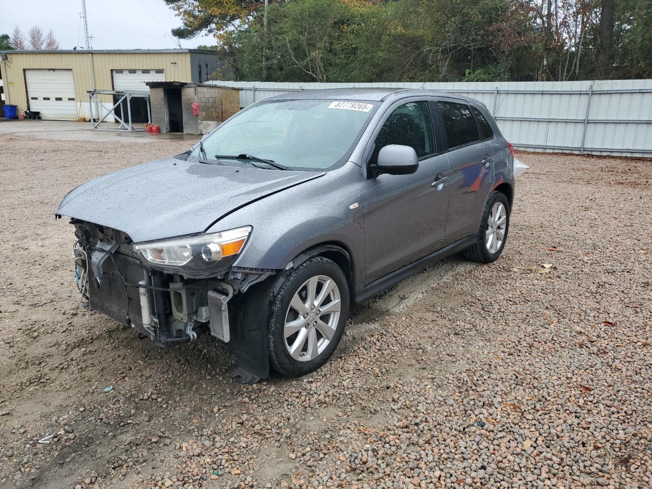 Lot #3296360116 2015 MITSUBISHI OUTLANDER
