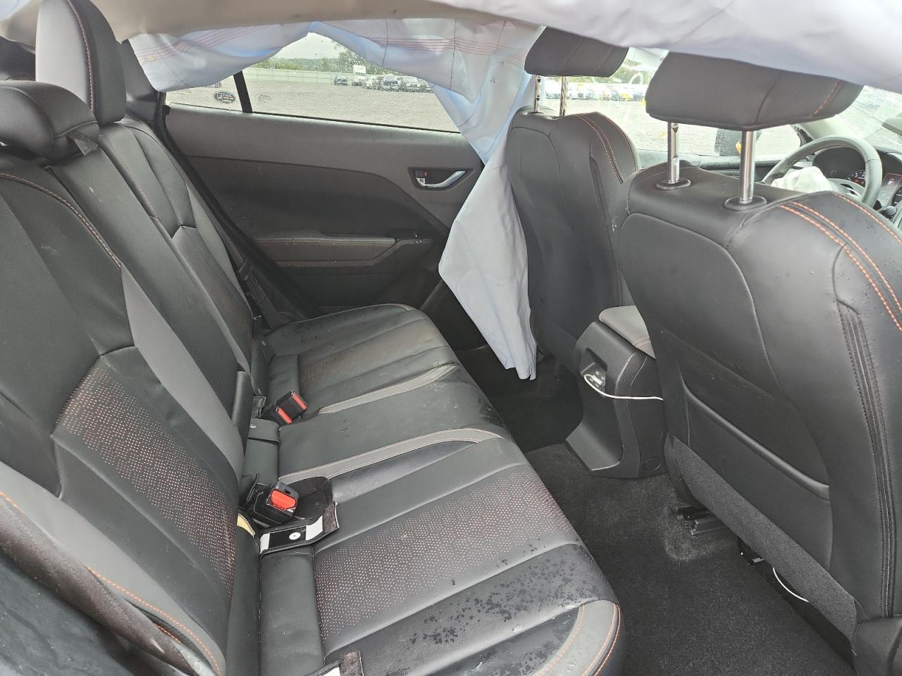 SUBARU CROSSTREK LIMITED