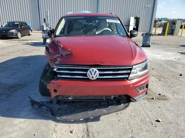 2018 VOLKSWAGEN TIGUAN SE 3VV3B7AXXJM015729