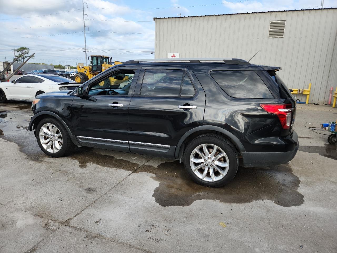FORD EXPLORER XLT