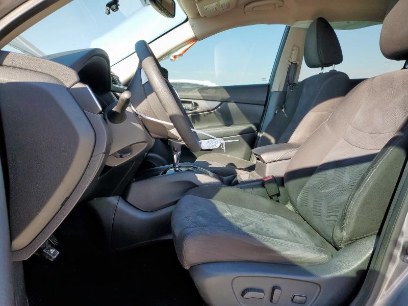 2016 NISSAN ROGUE S KNMAT2MT8GP667413